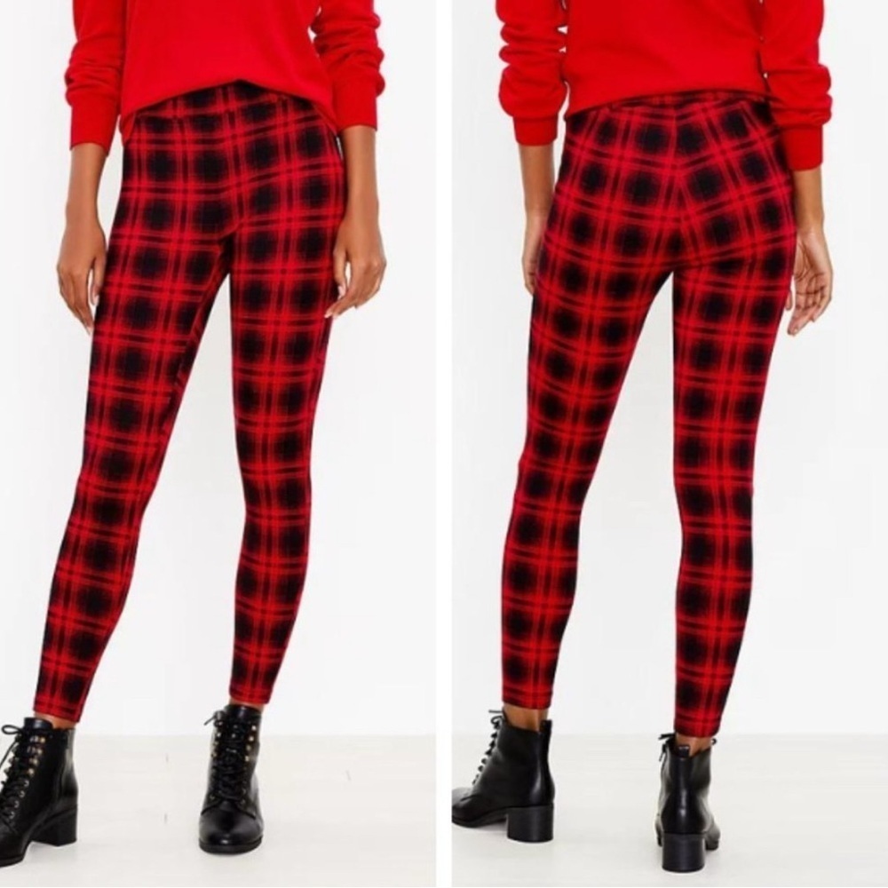 Loft Buffalo plaid black/red ponte leggings. Stretch. Size PS. 23” inseam.